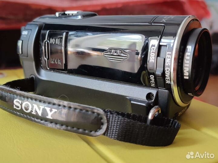 Видеокамера sony handycam