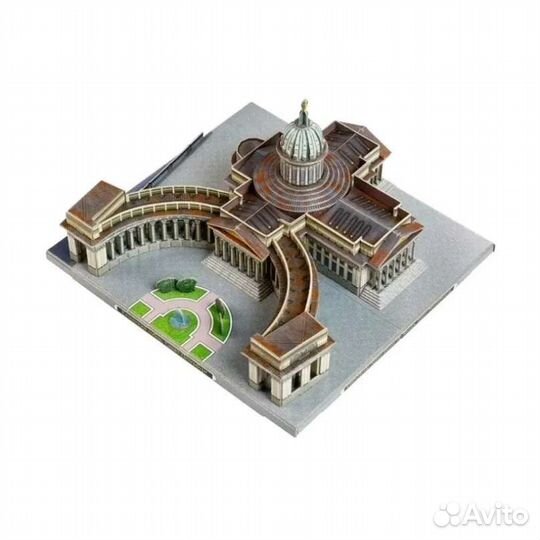 Бумажный модель Казанского собора