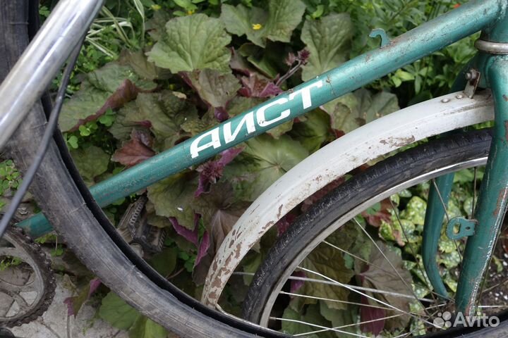 Оба велосипеда Аист и женский,Горный