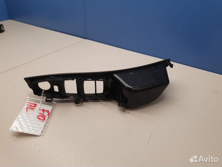 Накладка блока управления стеклоподъемниками BMW 5