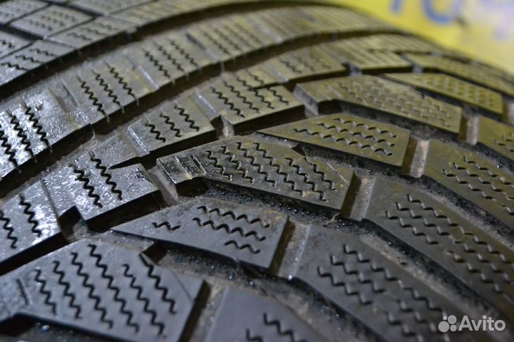 Hankook Winter I'Cept Evo2 W320 275/40 R19