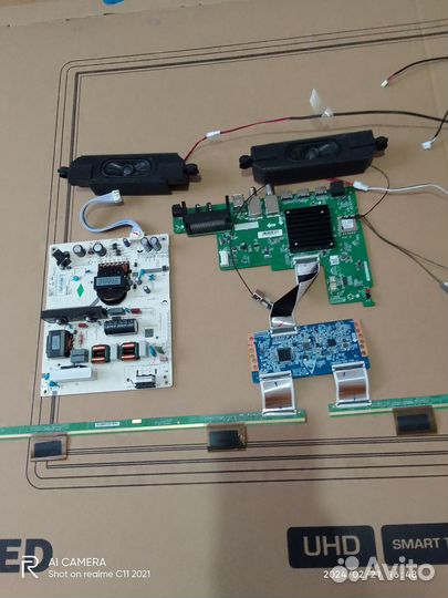 Телевизор на запчасти