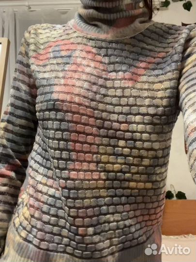 Легкая яркая водолазка винтаж