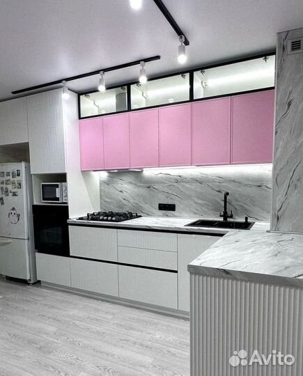 Кухня под заказ от фабрики