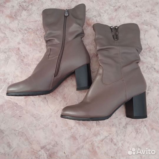 Сапоги женские
