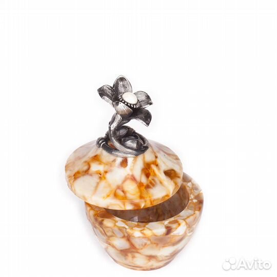 Шкатулочка из янтаря 