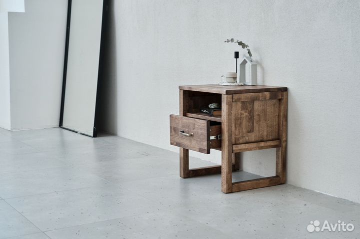 Прикроватная тумба Next из массива дерева