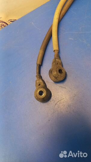 Датчик детонации Volvo S60 S70 XC70 XC90 B5244S