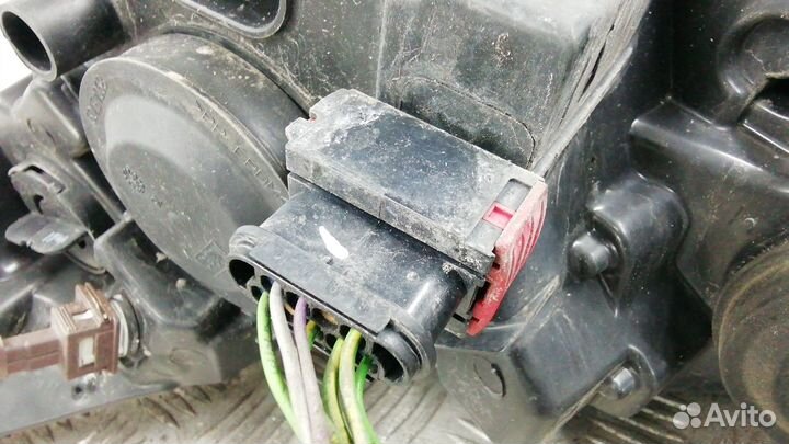 Фара Citroen C4 (2004-2010)