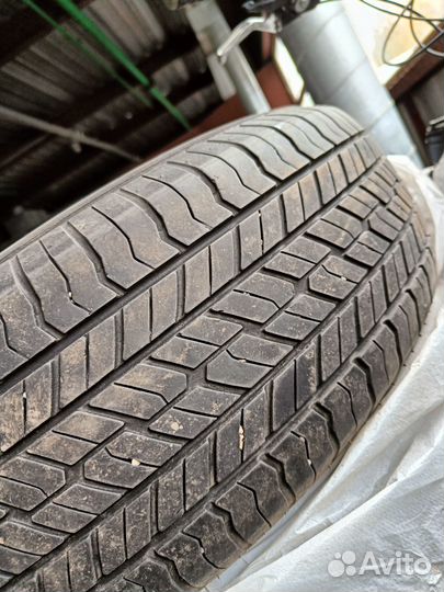Yokohama Geolandar G033V 215/70 R16