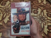 Видеокассета VHS, Two Mules For Sister Sara