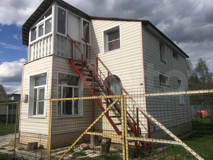 Дом 100 м² на участке 6 сот.