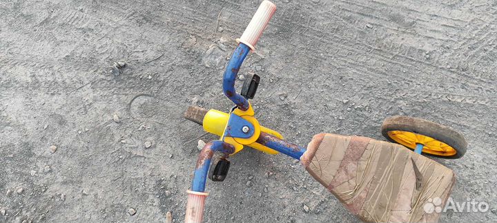 Детский беговел