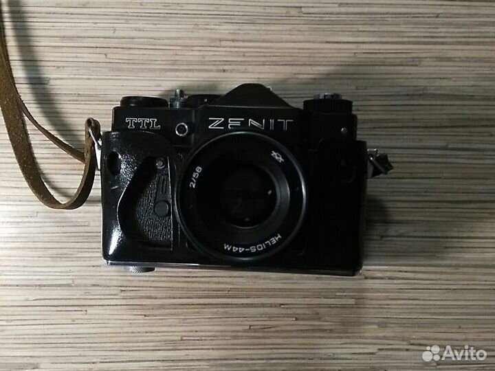 Фотоаппарат Зенит ттл