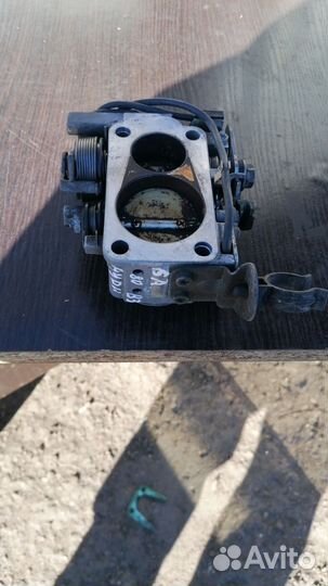 Блок дроссельной заслонки Ауди 80В3 дв-ль 6А V2.0