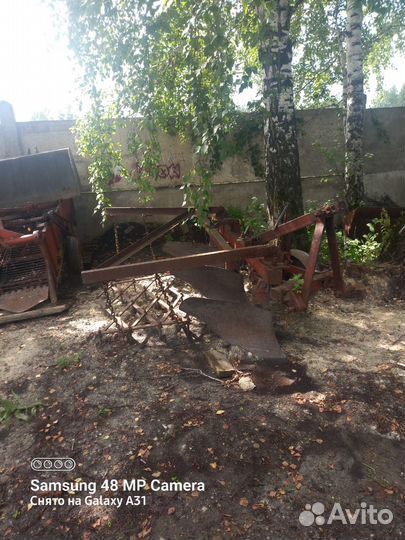 Плуг на мтз 82