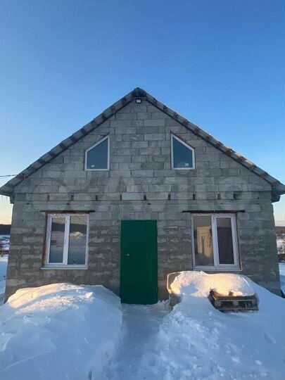 Дом 34 м² на участке 9,5 сот.