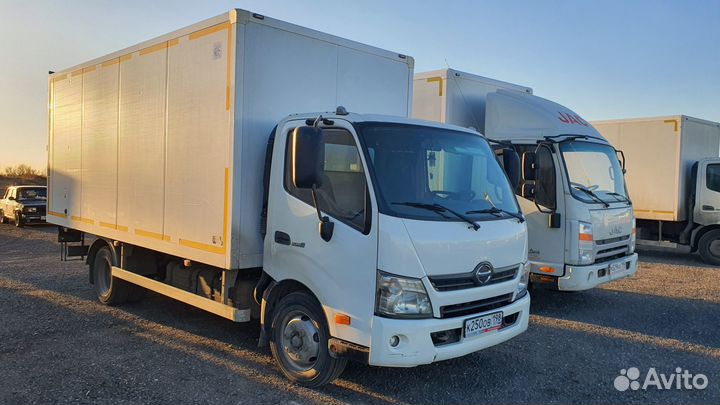 Hino 300 (Dutro), 2020