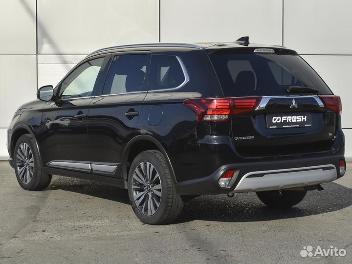 Mitsubishi Outlander 2.4 CVT, 2020, 88 634 км