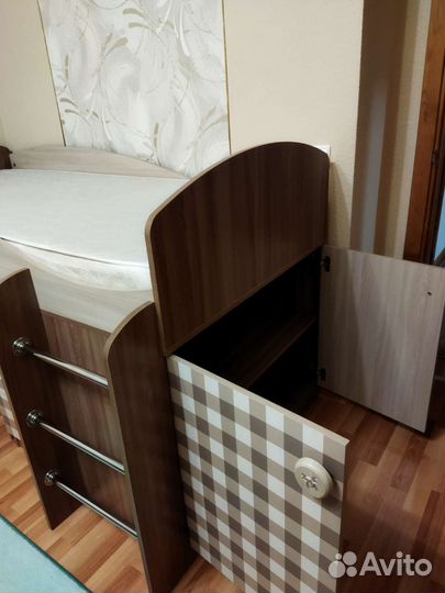 Детская кровать уголок школьника