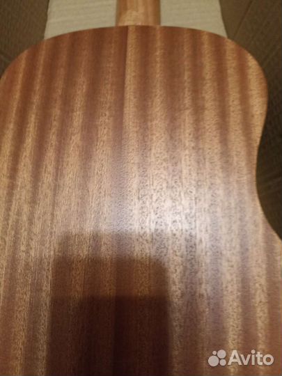 Укулеле тенор