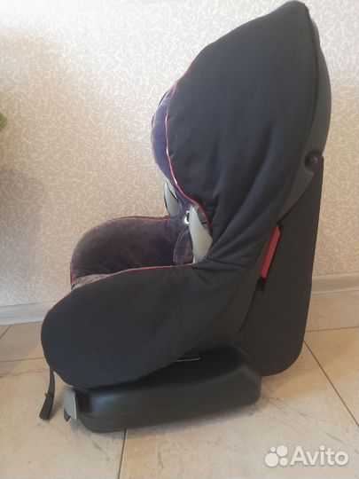 Автокресло Maxi cosi