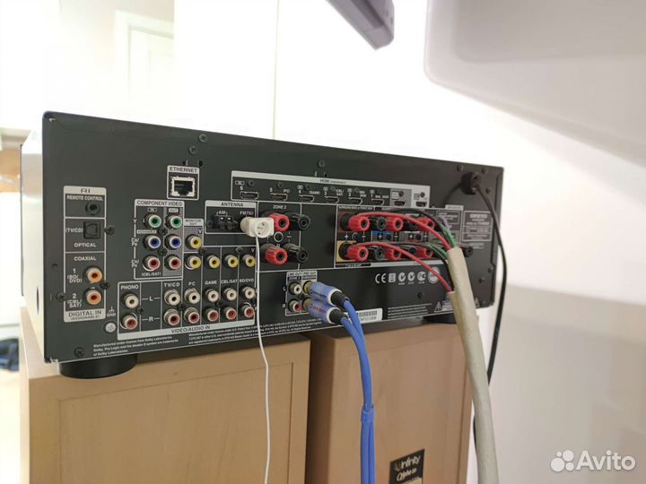 AV ресивер Onkyo TX NR 626