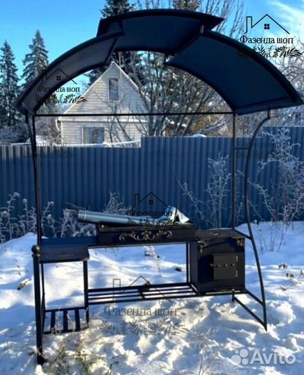 Мангал с печью и крышей