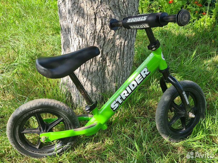 Беговел strider 12 sport