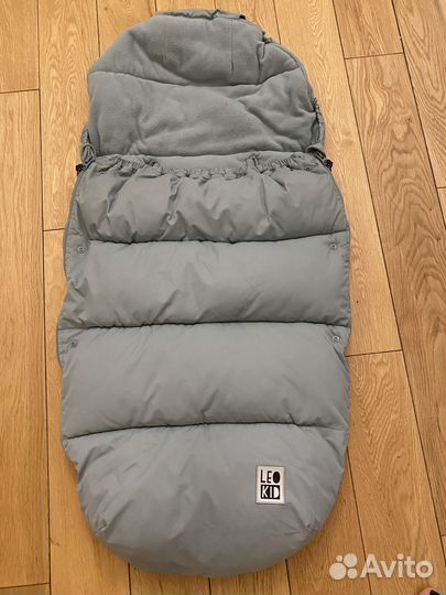 Зимний конверт в коляску и варежки