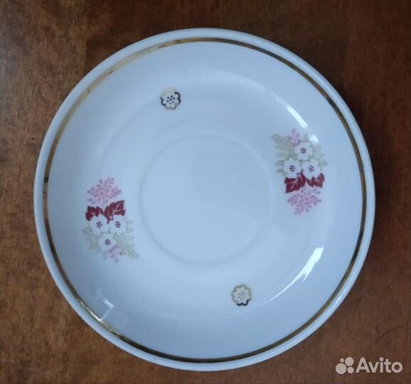 Блюдце фарфоровое Вербилки