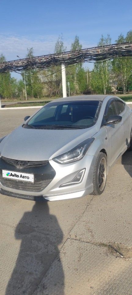 Hyundai Elantra: фото владельца