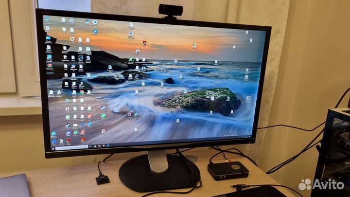 Монитор Philips 32 дюйма