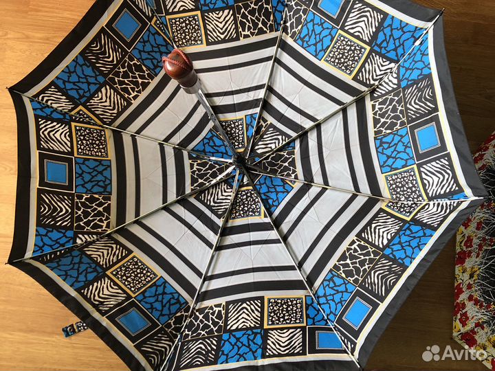 Зонт от дождя