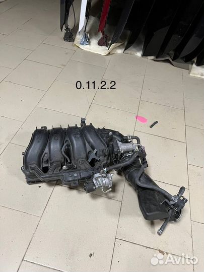 Коллектор впускной Lexus NX300h AYZ1