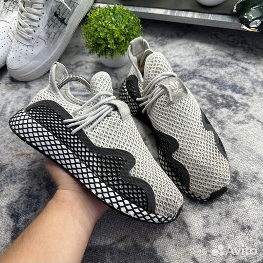 Кроссовки Adidas Deerupt S (42.5 р )