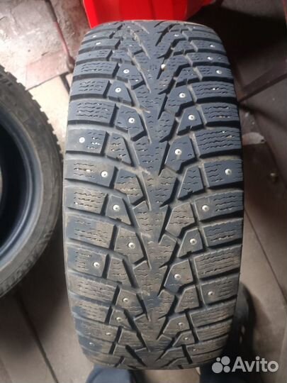 Maxxis ArcticTrekker NP3 205/55 R16