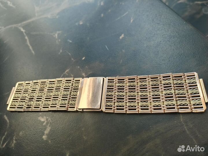 Золотой браслет