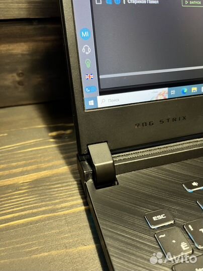 Asus ROG strix GL731GT-H7185