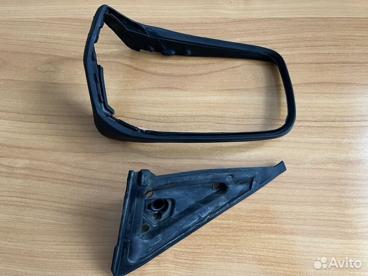 Резинки зеркала Мерседес W 123