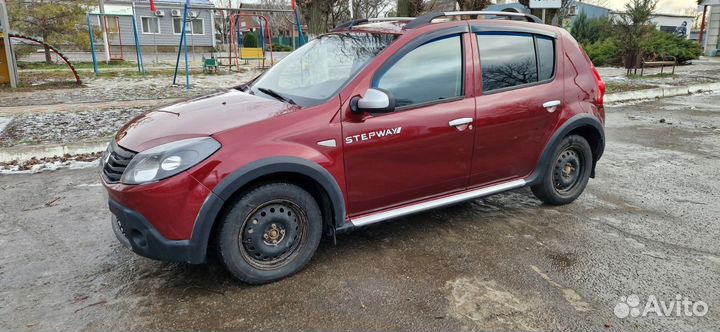Renault Sandero Stepway 1.6 МТ, 2012, 223 000 км
