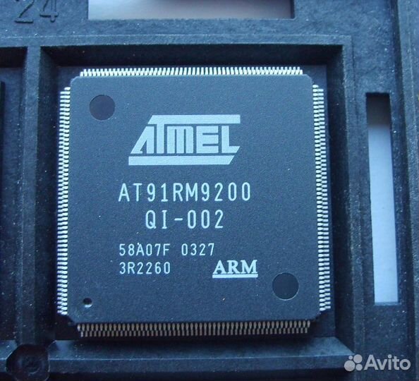 Микроконтроллер atmel AT91RM9200QI-002