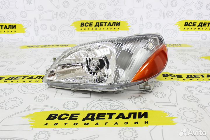 Фара Toyota Platz /Echo 99-02
