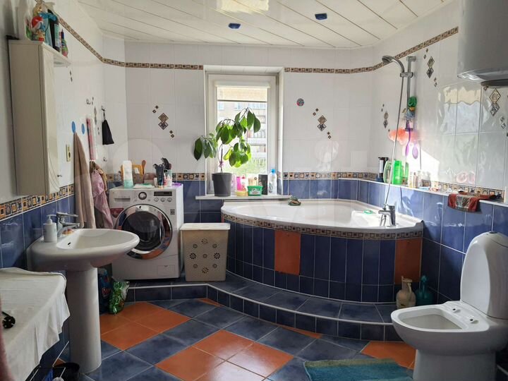 3-к. квартира, 110 м², 5/10 эт.