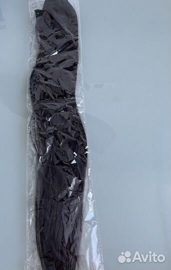 Волосы на заколках не натуральные