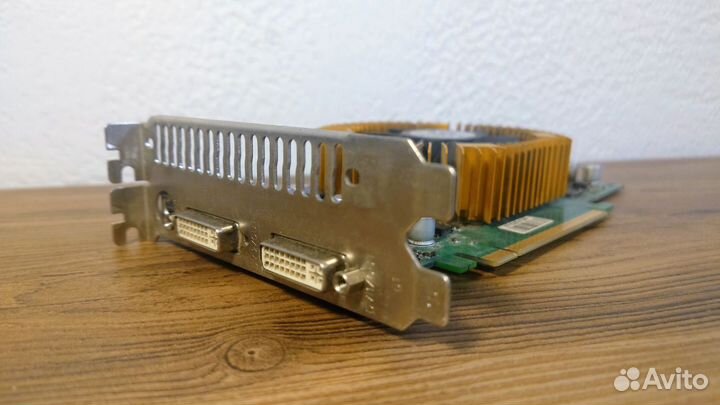 Видеокарта Palit GeForce 9600 GT 512 Mb