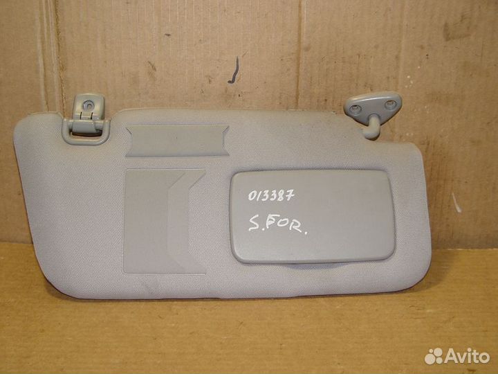 Солнцезащитный козырек Subaru Forester S11 2002г