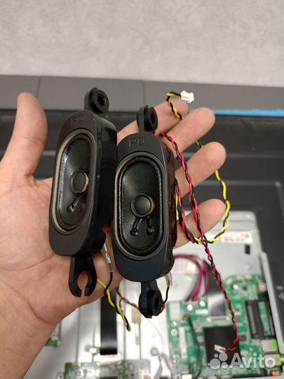 Телевизор Наrреr 49U750тs в разбор