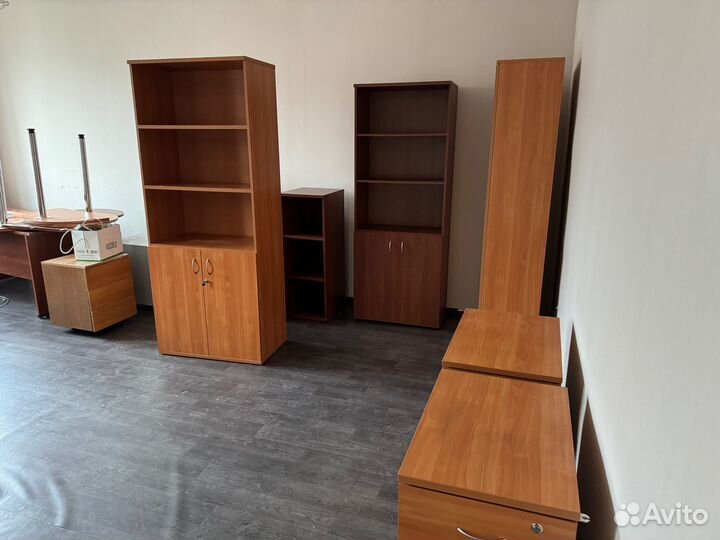 Офисная мебель бу