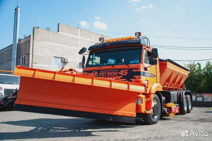 Комбинированная дорожная машина Р-65115